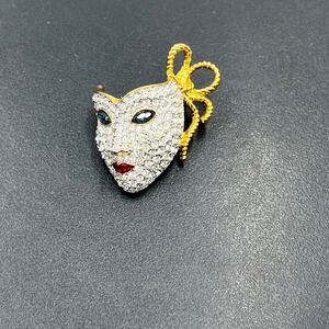 Swarovski Swan Vintage Mask Mardi Gras Masquerade Pave Crystal Brooch